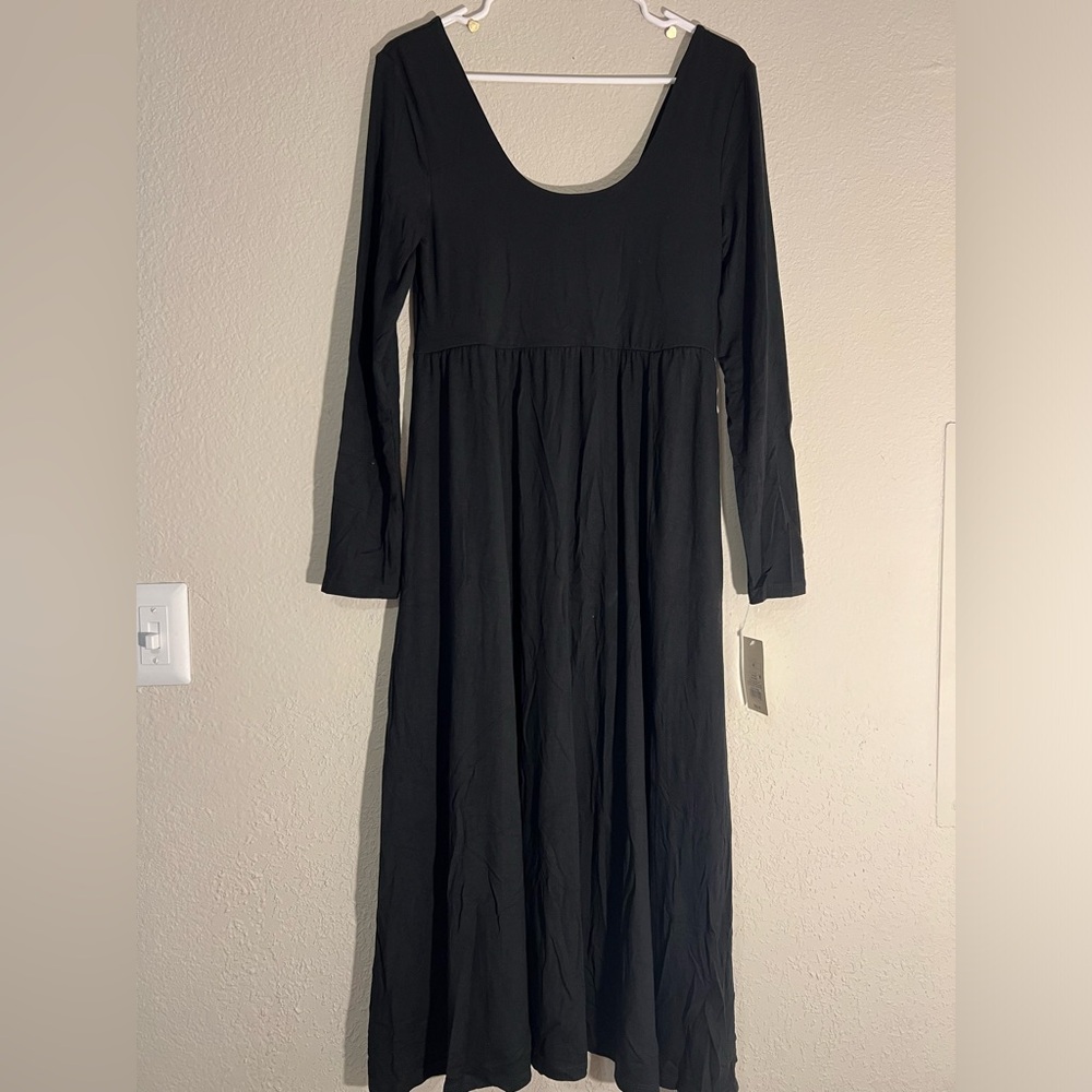 Elegant Black Long Sleeve Dress